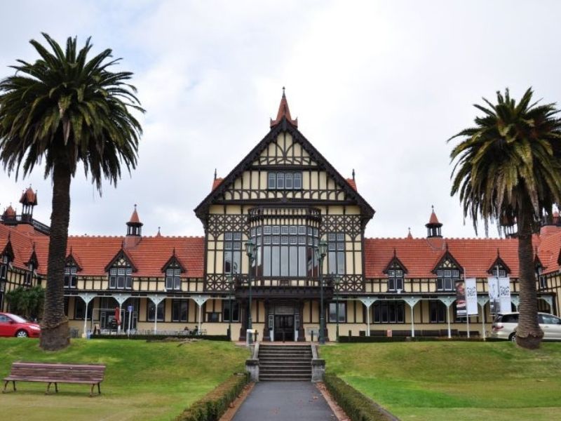 Rotorua_Museum_1